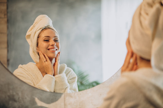 Une routine de soin de la peau étape par étape pour une peau radieuse