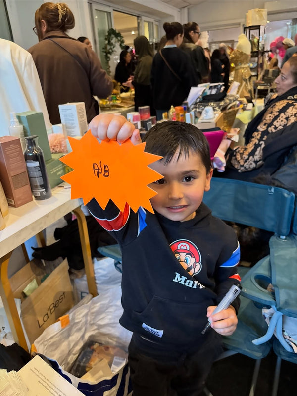 Ce dimanche 15 mars ASB Cosmétiques était présent à Nice ☀️ notre stand dans ce merveilleux salon a eu beaucoup de succès et nous avons échangé avec des personnes formidables tout au long de la journée.

Merci énormément pour votre confiance 🤍

À très vite 🌱